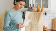 UK inflation rises to 2.9%