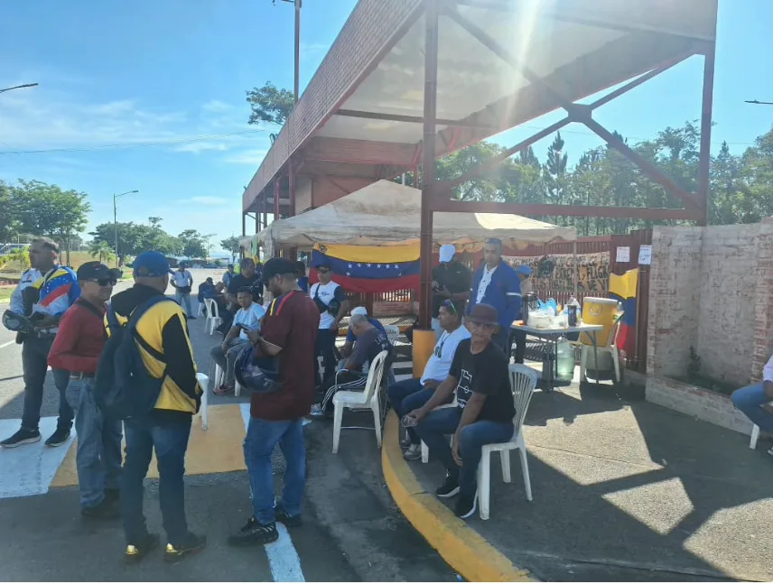 Trabajadores plantearon mesas de trabajo a CVG