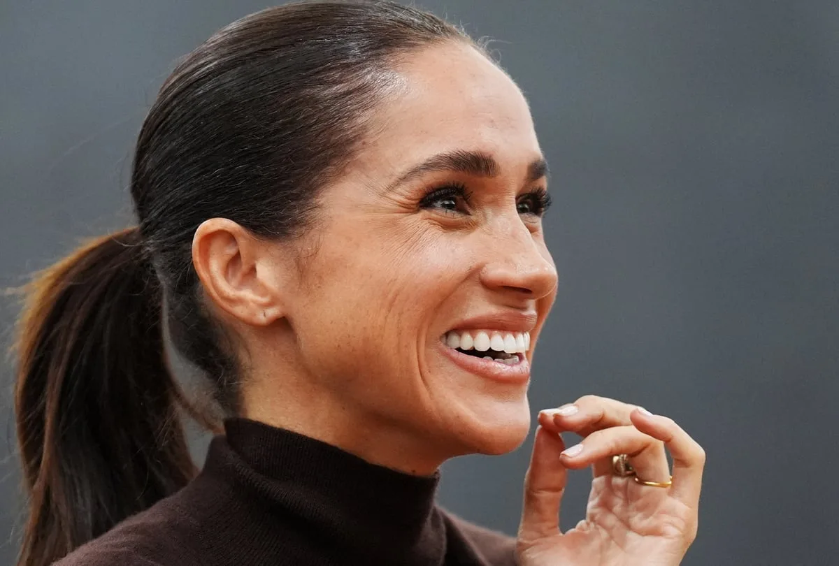 Meghan Markle wears £85 high street blazer and £30 jeans in London