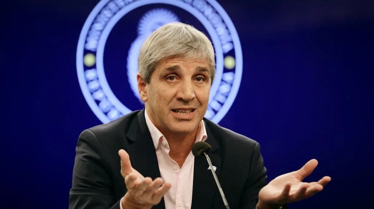 Luis Caputo anunciará medidas económicas antes del debate en Diputados