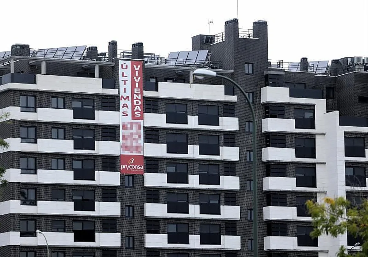 El mercado inmobiliario entra en un nuevo ciclo: se venden menos casas y más pequeñas, pero más caras
