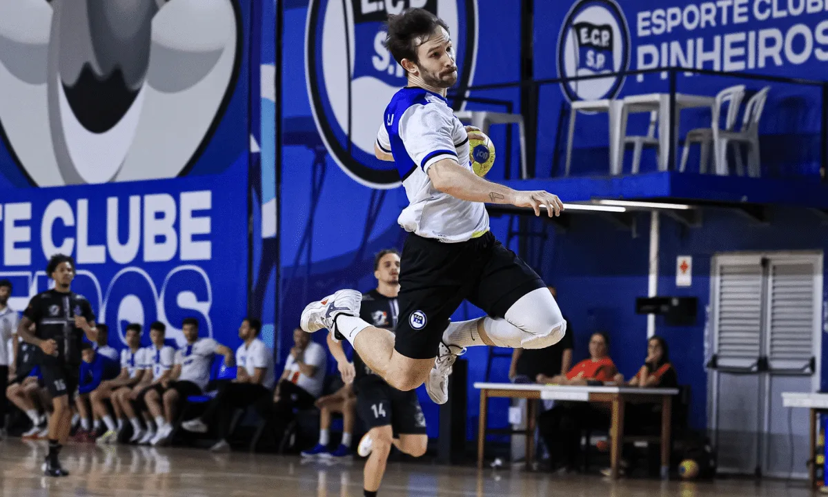 Pinheiros atropela e emenda 10ª vitória no Super Paulistão de Handebol