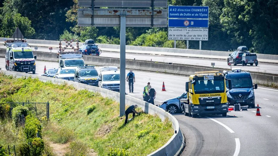 Sécurité routière : la mortalité sur les routes en baisse de 23% en août en France