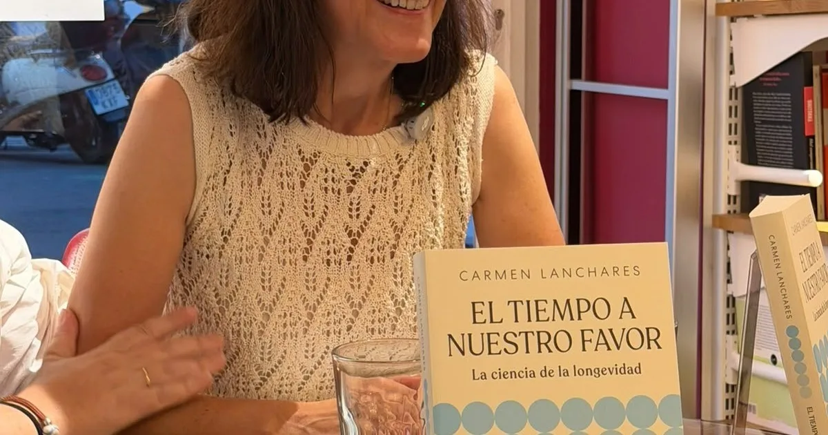 Carmen Lanchares, periodista: “En lugar de hablar de antienvejecimiento, ahora la industria de la cosmética vende la idea de alcanzar la mejor versión de una misma”