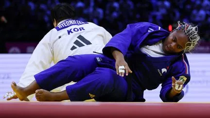 Romane Dicko battue en finale, pas de médaille d'or individuelle pour la France aux Mondiaux de judo pour la première fois depuis 2003