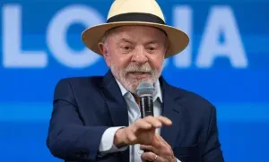 Sondeos muestran victoria de Lula en primera vuelta y empate en segunda