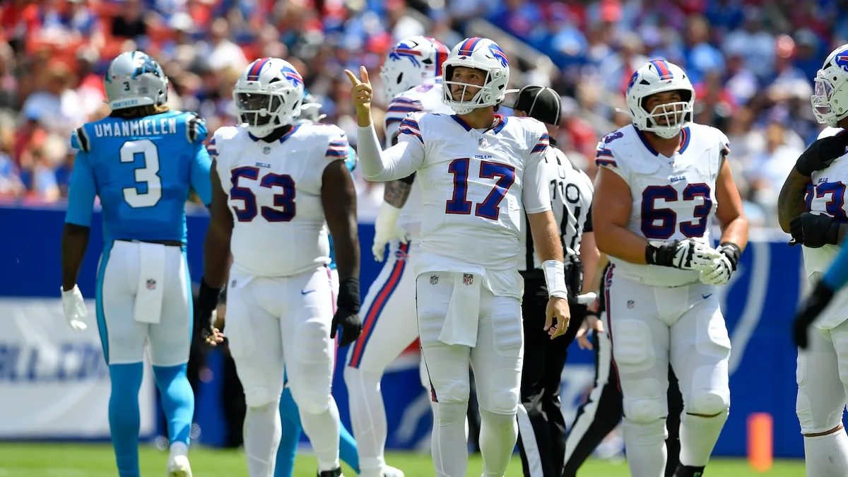 Josh Allen gets comfortable in Bills' new stadium with TD pass in 29-14 preseason win over Panthers