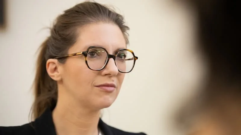 Affaire Lyhanna: Aurore Bergé détaille le plan de l'exécutif sur les violences faites aux femmes et aux enfants