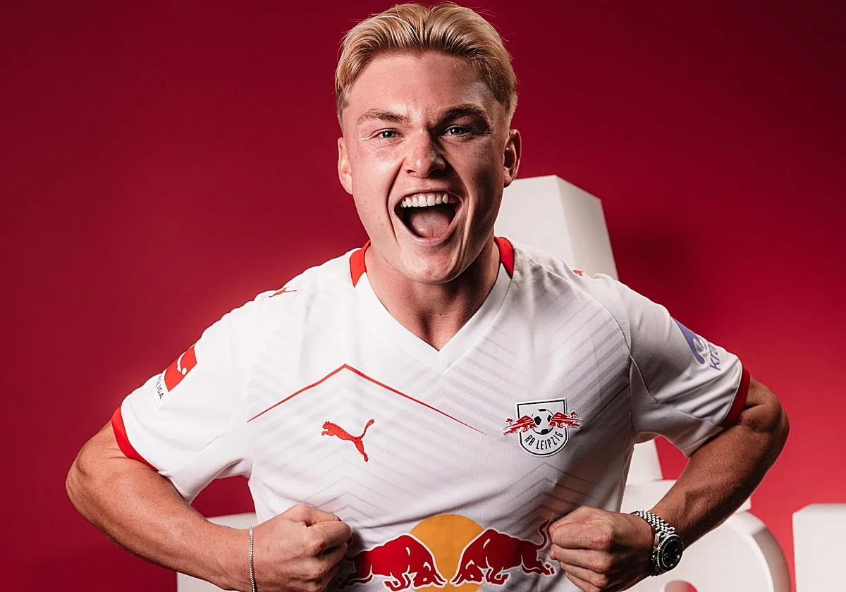 El Sevilla FC negocia con el Leipzig por Conrad Harder