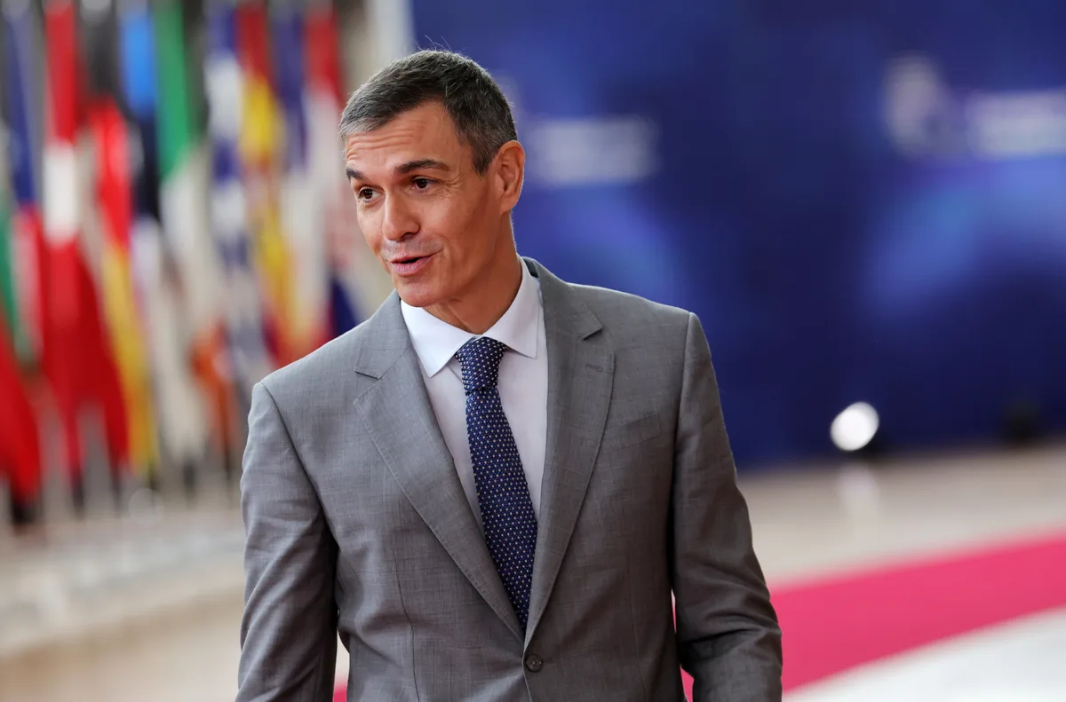 Meloni y Frederiksen se preparan para atacar de nuevo a Sánchez por la regularización masiva: "Hay que reducir los incentivos a la inmigración irregular"