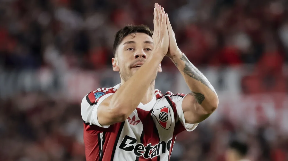 Gonzalo Montiel se lesionó y está en duda para jugar en River por la ida de los octavos de final de la Copa Sudamericana