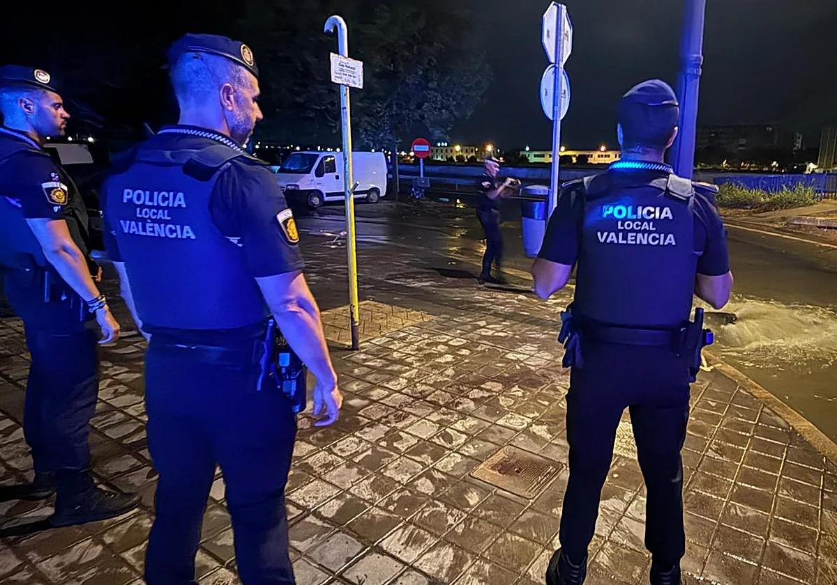 Cierran el Jardín del Turia y otros parques de Valencia por la alerta de lluvias y tormentas