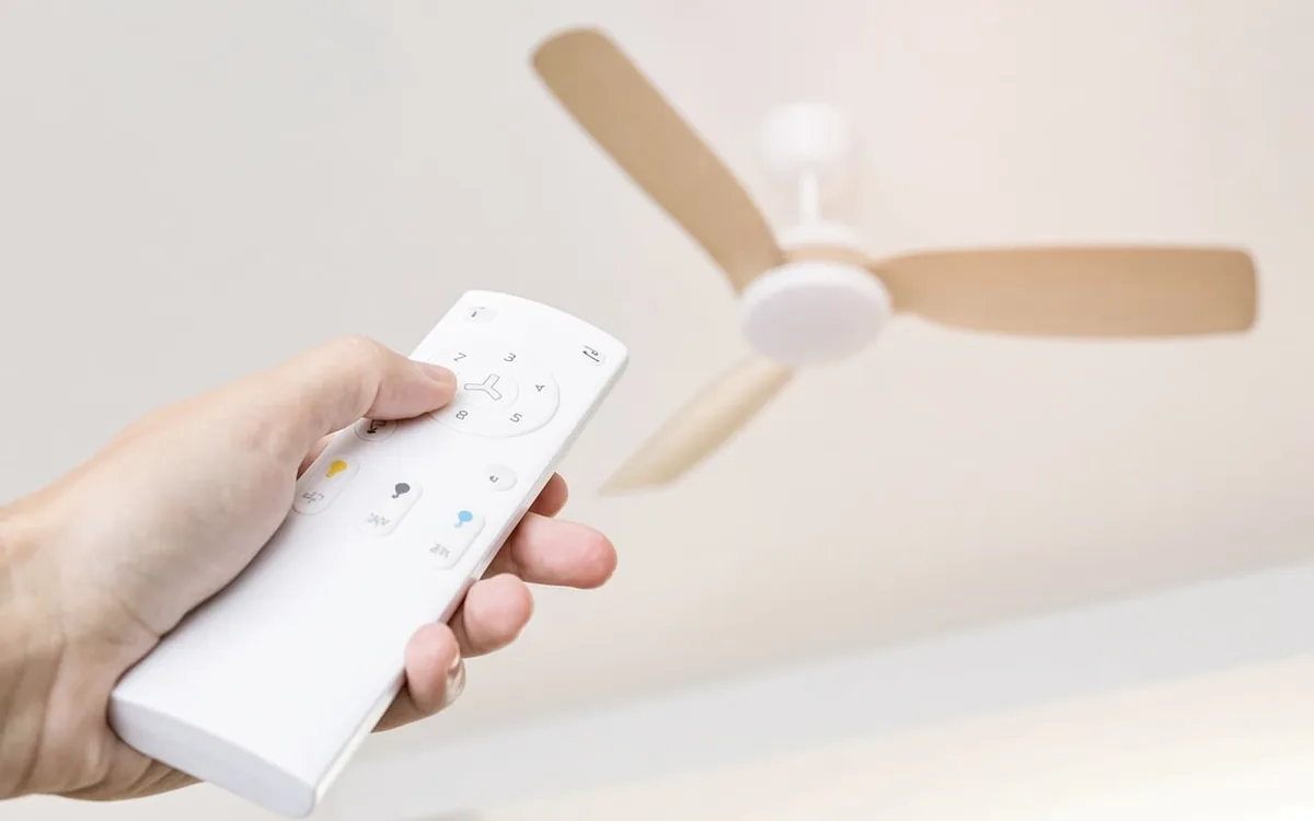 Sergio Llorente, instalador eléctrico: “Dejar el ventilador puesto 8 horas cuesta 2 céntimos”