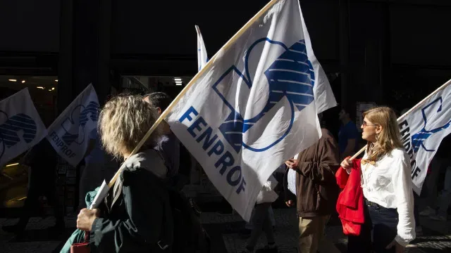 Fenprof acusa Governo de "farsa negocial" sobre seleção de docentes