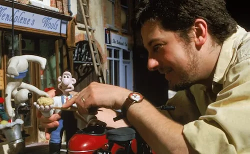 ¿Quién era Loyd Price?; animador detrás de "Wallace and Gromit" y "Pollitos en fuga" fallece a los 64 años