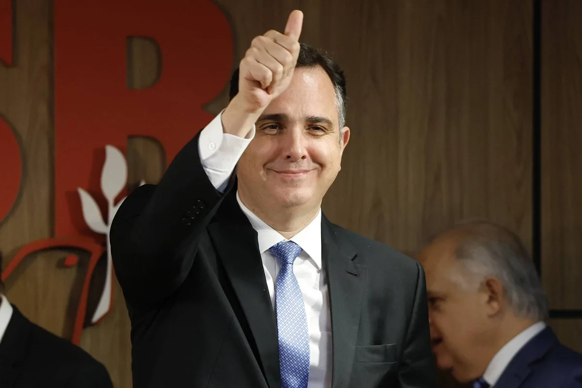 Câmara confirma indicação de Rodrigo Pacheco para ministro do TCU
