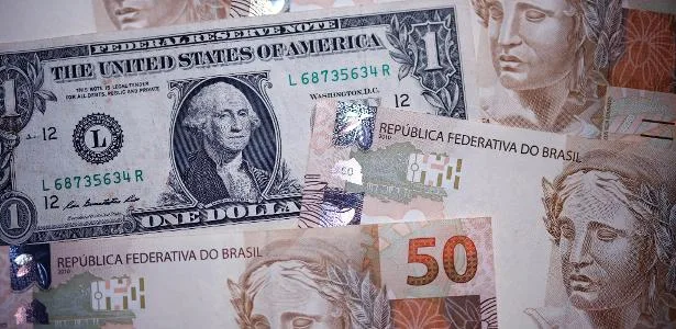 Dólar abre a R$ 5,16, com petróleo em baixa e Bolsa em alta no exterior