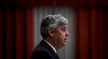 Centeno não rejeita o regresso à política