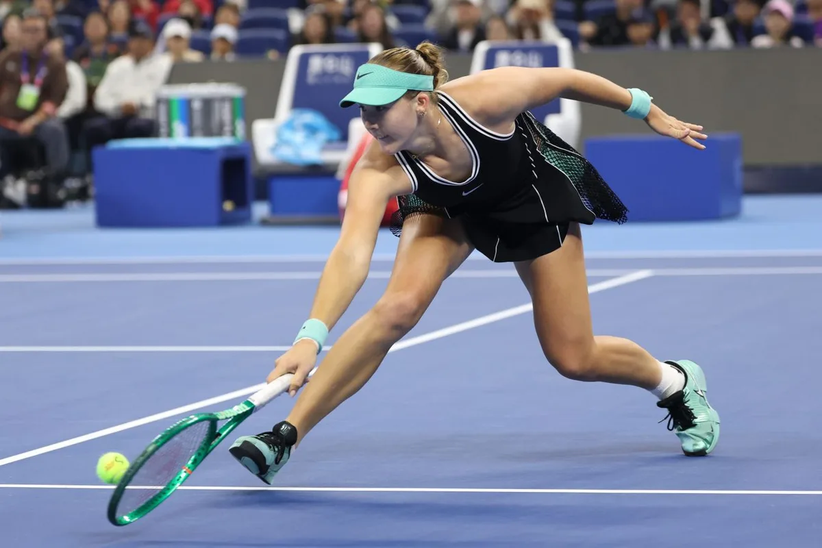 «Если бы я могла изменить исход». Андреева — о поражении в финале WTA-1000 в Пекине