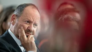 Sands kritisiert "lautes deutsches Schweigen"