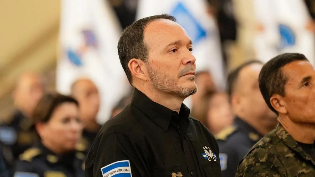 Ministro de El Salvador defende política de Bukele durante congresso da Fiesp em SP