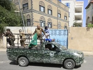 Prise de contrôle du détroit de Bab el-Mandeb par les Houthistes : 5 questions pour comprendre la situation au Yémen