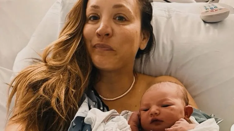 Kaley Cuoco ist wieder Mama geworden - Big Bang Töchterchen!