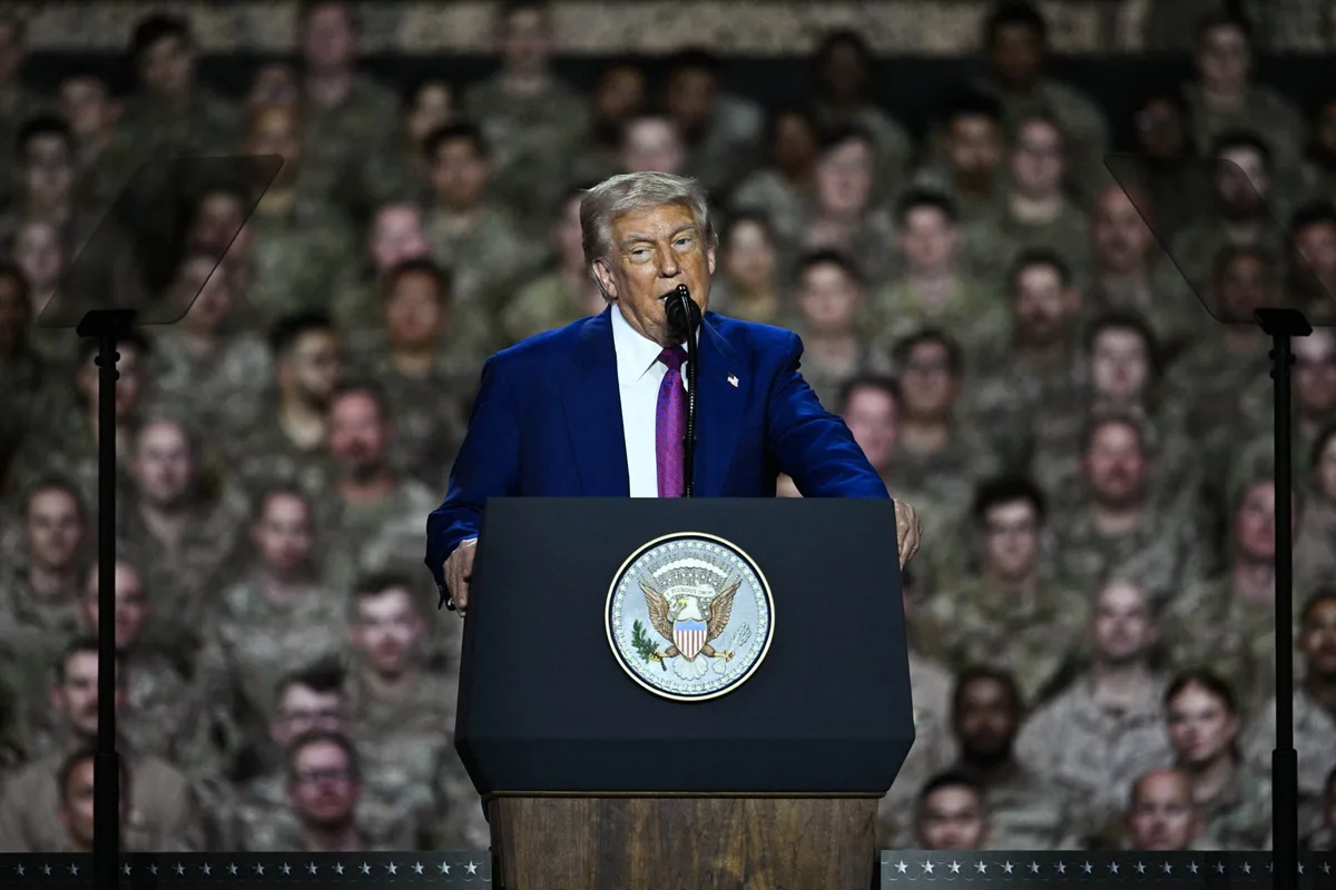 Trump envia centenas de tropas à América Latina e amplia ofensiva militar na região