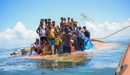 30 award-winning photographs continue to captivate Durban in second week on display