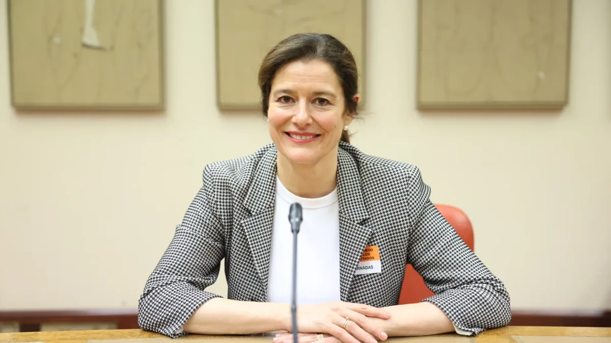 Quién es Miriam González, candidata de Democracia21 a las elecciones del 29N: abogada y mujer del político Nick Clegg