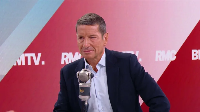 "Pourquoi l’État gérerait-il mieux l’argent que ceux qui l’ont gagné?": pour transmettre à la jeunesse, le candidat à la présidentielle David Lisnard veut abolir les taxes sur l'héritage