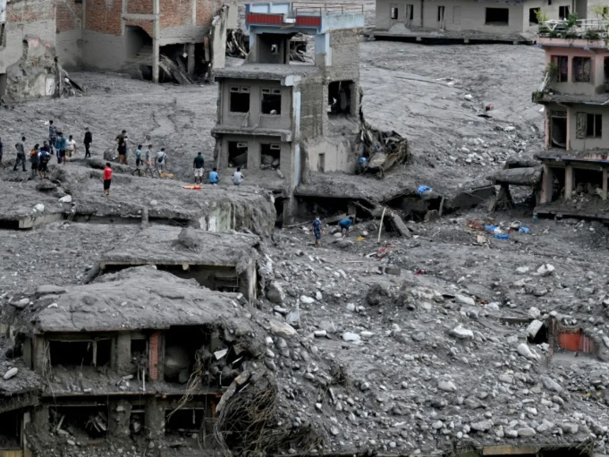 Le bilan de la crue dans l'Himalaya franchit la barre des 1000 morts