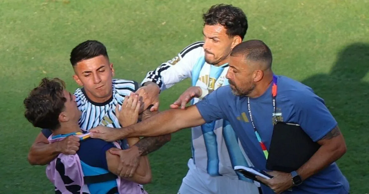 Paredes apuntó contra Gavi por la sanción de FIFA: «Es el que me da una piña y le dieron una fecha»