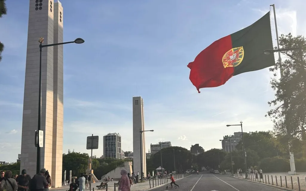 Portugal continuará a ser um dos motores da economia da zona euro apesar do choque energético, prevê Oxford Economics