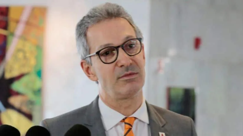 Zema lança campanha com ataques a Alexandre de Moraes e Gilmar Mendes