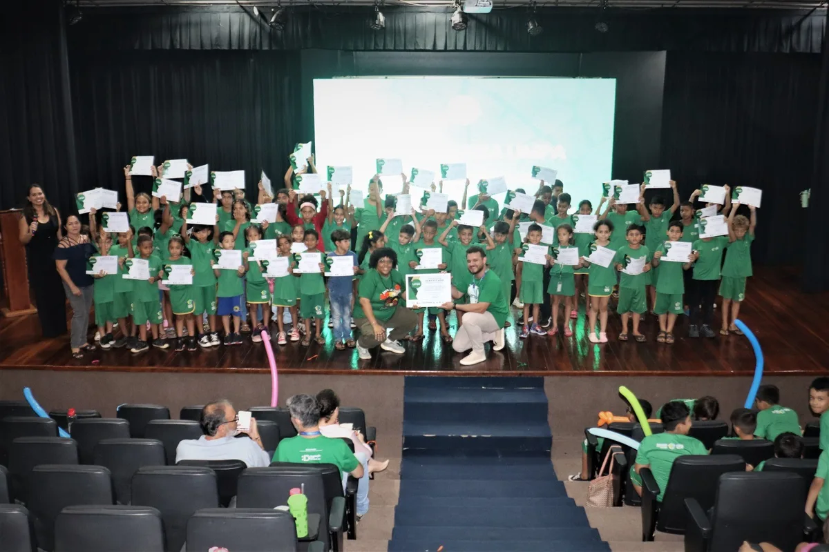 Gincana Consciência Limpa premia estudantes que se destacaram na coleta de recicláveis em Porto Velho
