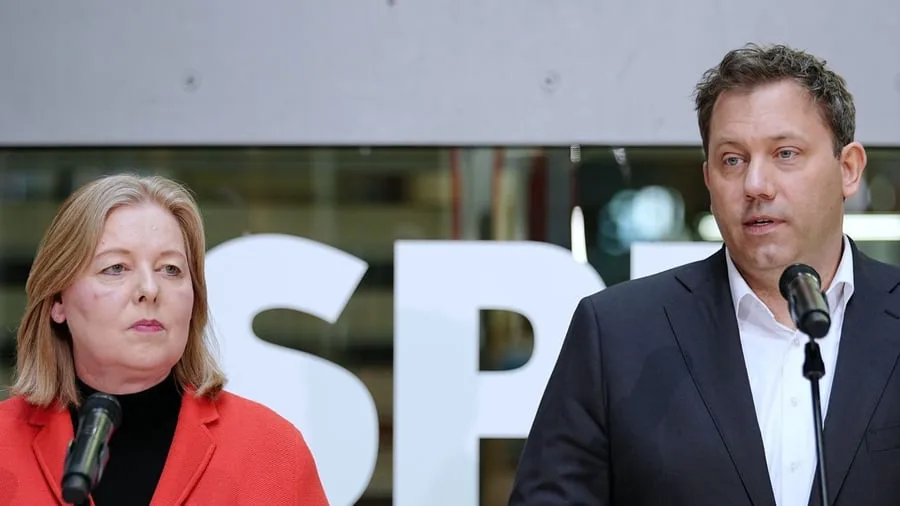+++ Bundespolitik +++: Mehrheit hält Bas und Klingbeil für die falschen SPD-Chefs