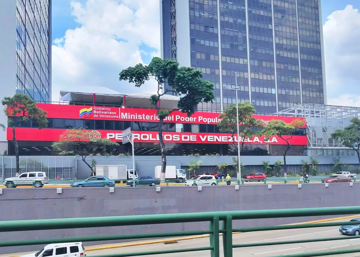Francisco Monaldi estimó que son muy bajos los impuestos por barril que Venezuela espera recaudar