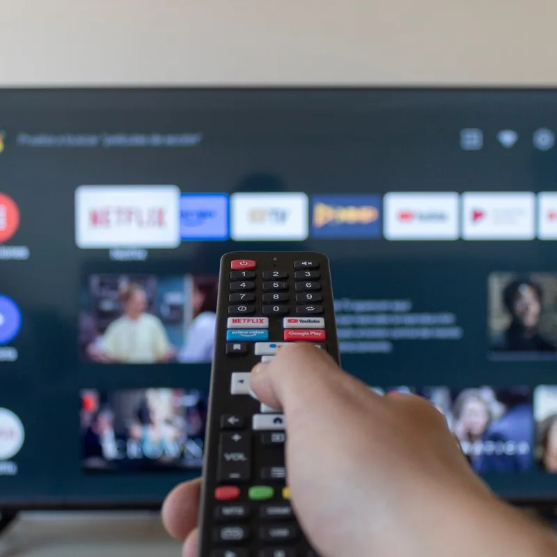 Actualité : Android TV : nettoyez votre expérience TV lente et bourrée de pubs avec ce prompt
