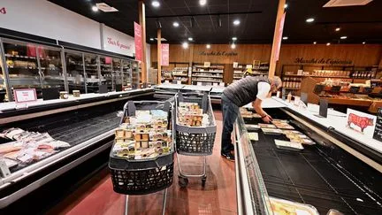 "On a tout jeté" : une gérante d'un magasin raconte son désarroi après la cyberattaque qui a touché ses installations frigorifiques
