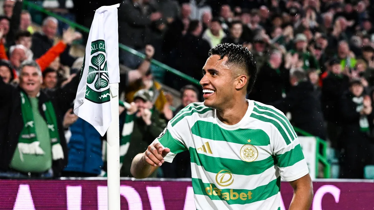 Duran hits stunning double as Celtic edge towards CL return