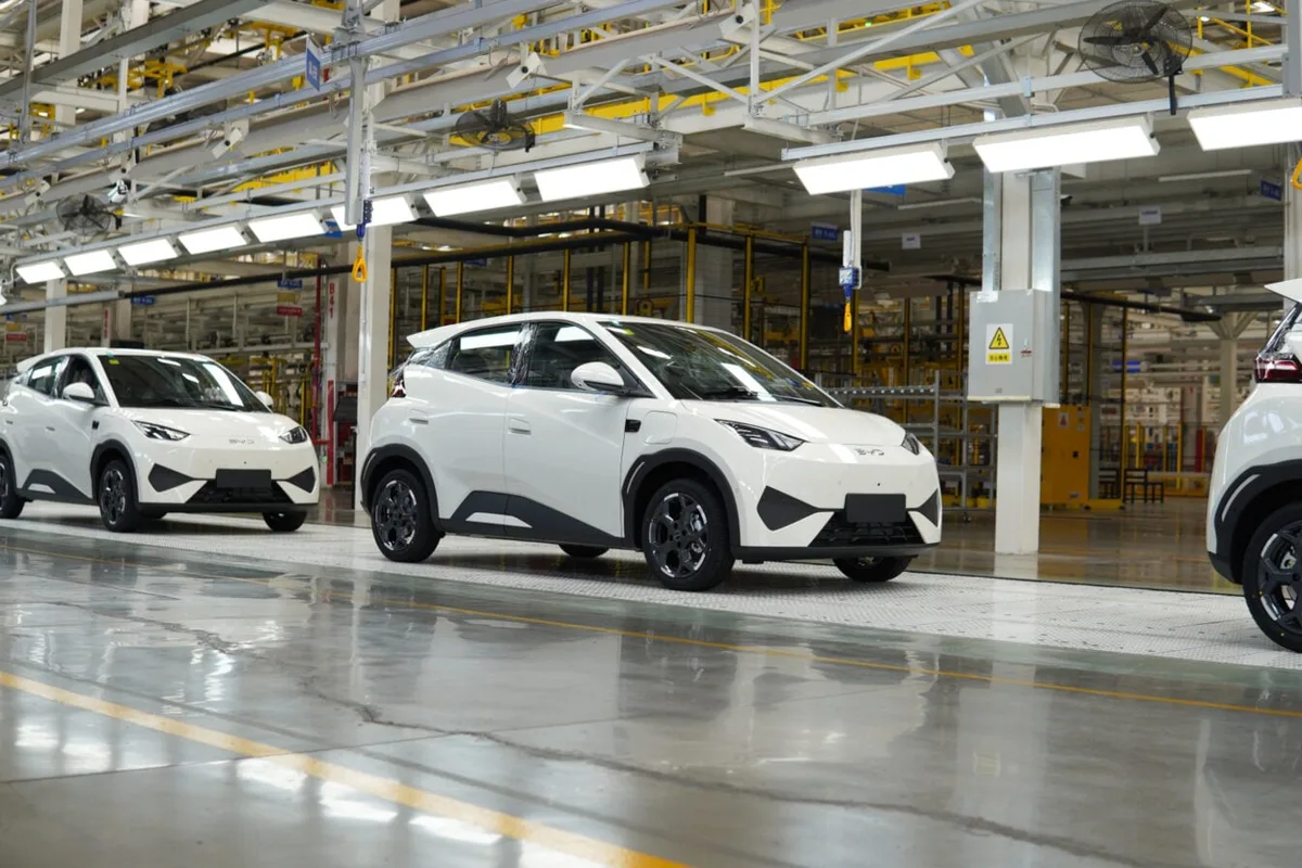 1,5 million de voitures produites chaque année en Europe : la Chine va multiplier sa production par 16