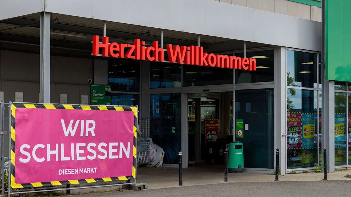 111 Filialen nach Insolvenz betroffen - Räumungsverkauf läuft in zwei Baumarkt-Ketten