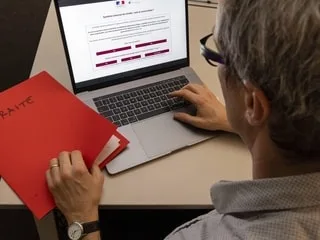 « Un message négatif aux familles nombreuses » : le projet de raboter la majoration de retraite fait débat
