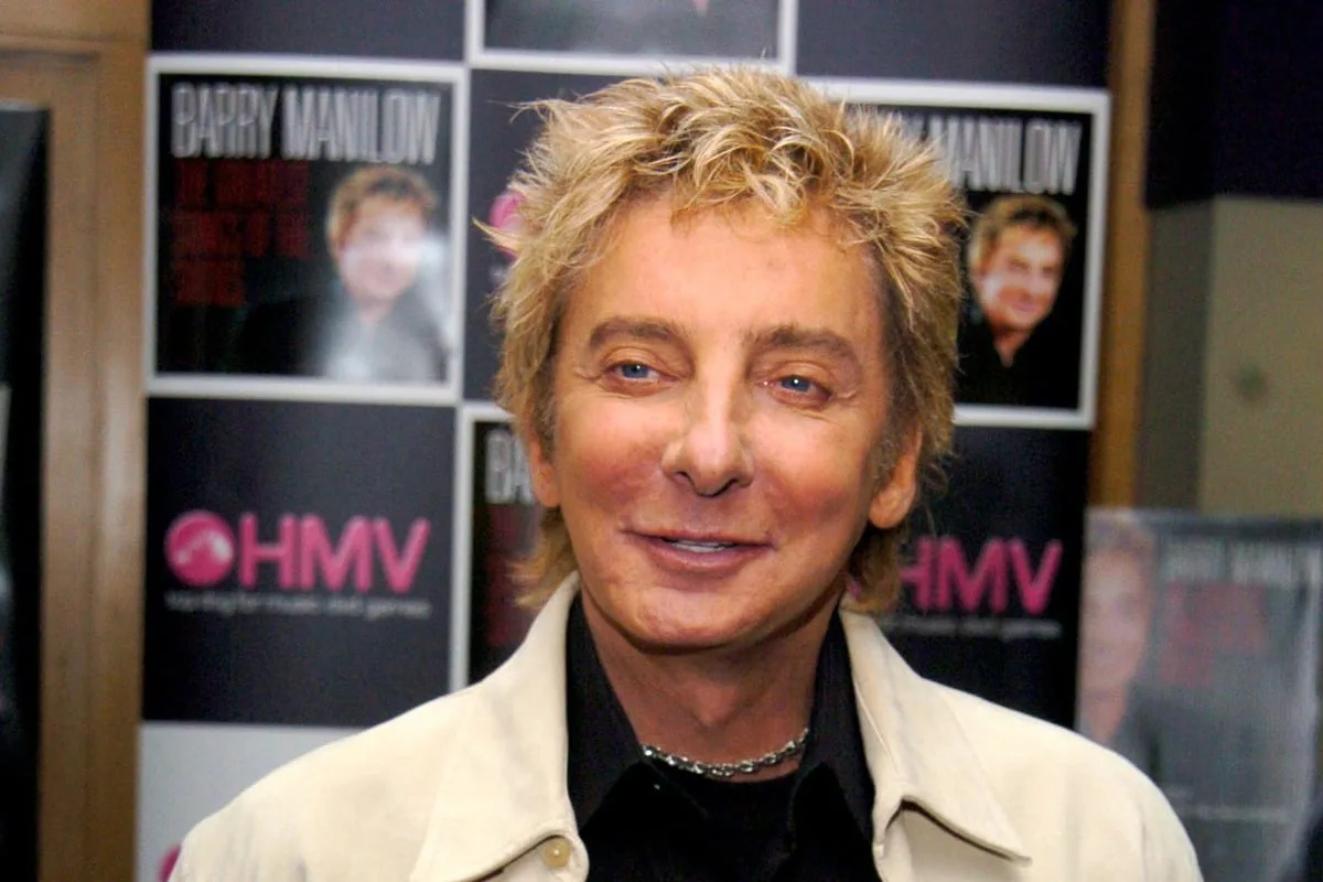 Barry Manilow to take a ‘quick break’ after ‘pushing too hard’ on summer tour