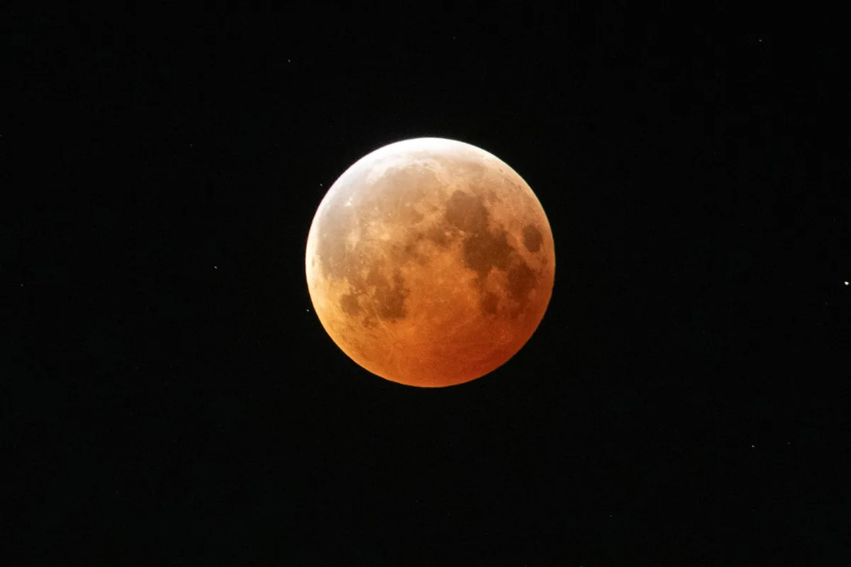 Eclipse lunar 2026: cuándo es, dónde podrá verse y por qué “la luna se teñirá de rojo”
