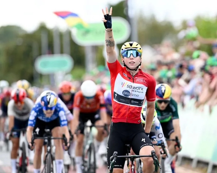 Wiebes seals Tour of Britain Women stage four win as Le Court maintains overall lead