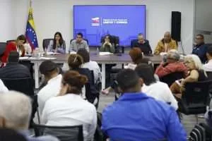 Minhvi afianza estrategias para fortalecer la construcción de viviendas