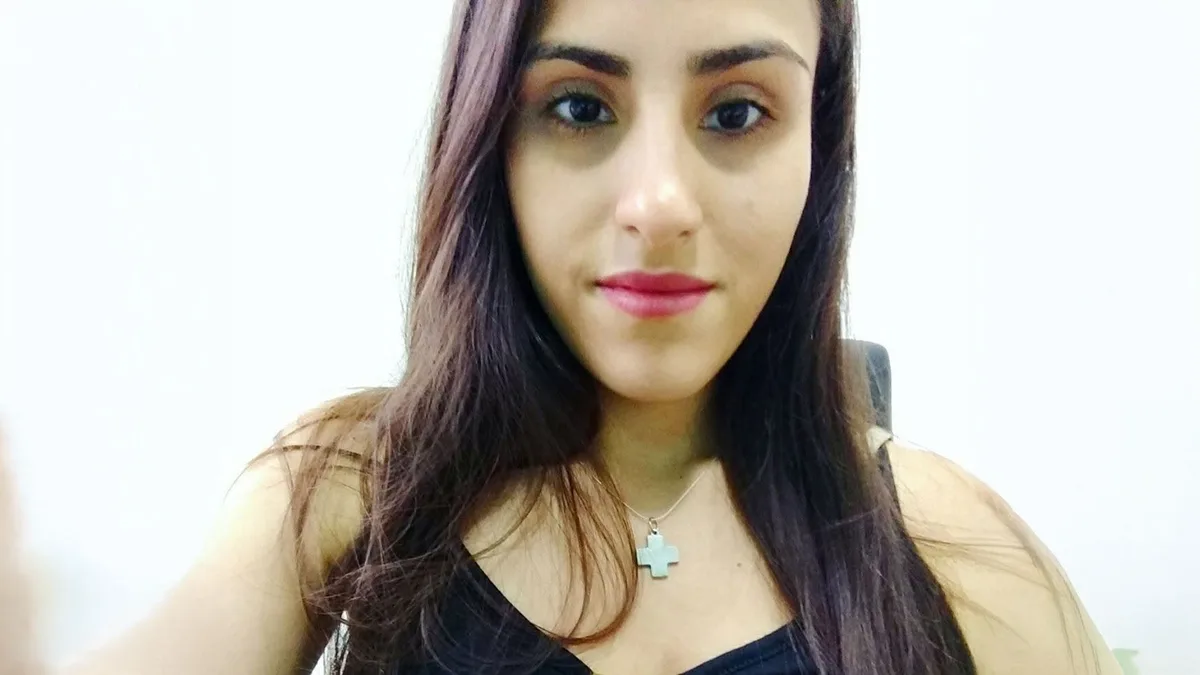 Secreto de sumario, prisión domiciliaria y nueva marcha: cómo sigue el caso de la mujer que murió con una copa de vino