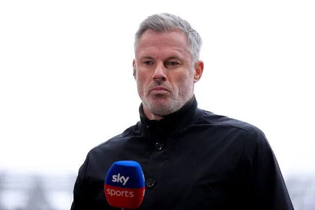 Jamie Carragher claims Michael Carrick would 'never be approached by an elite club'